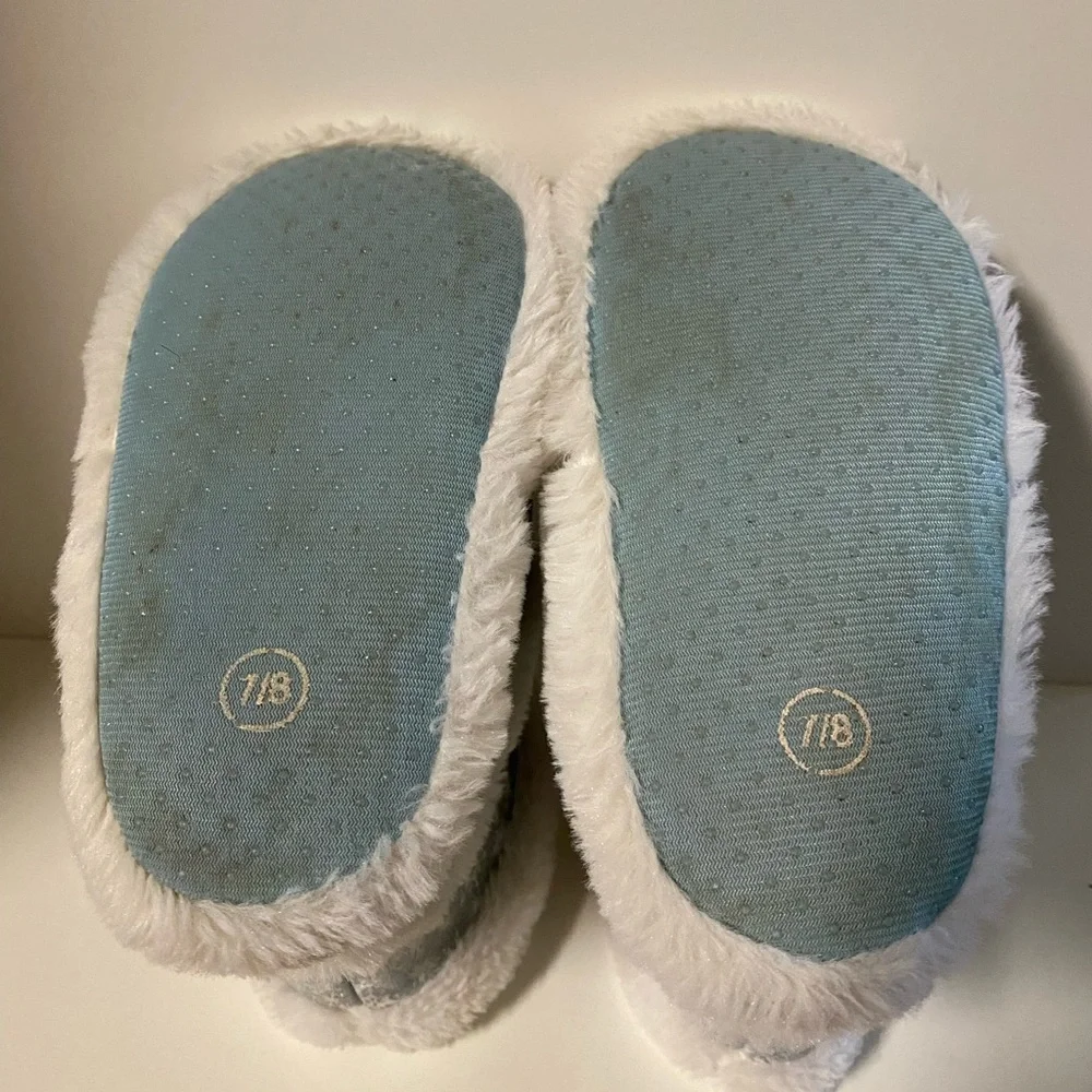 Disney Frozen 2 Slippers Faux Fur Boots Ana Elsa House Shoes Toddler Girl M 7/8